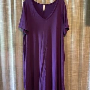 Zenana Premium V-neck Swing dress